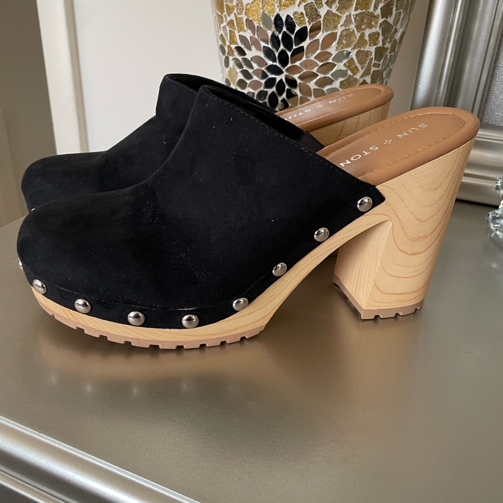 Sun + Stone Black Women's Mules with Silver Accents - Picture 2 of 6